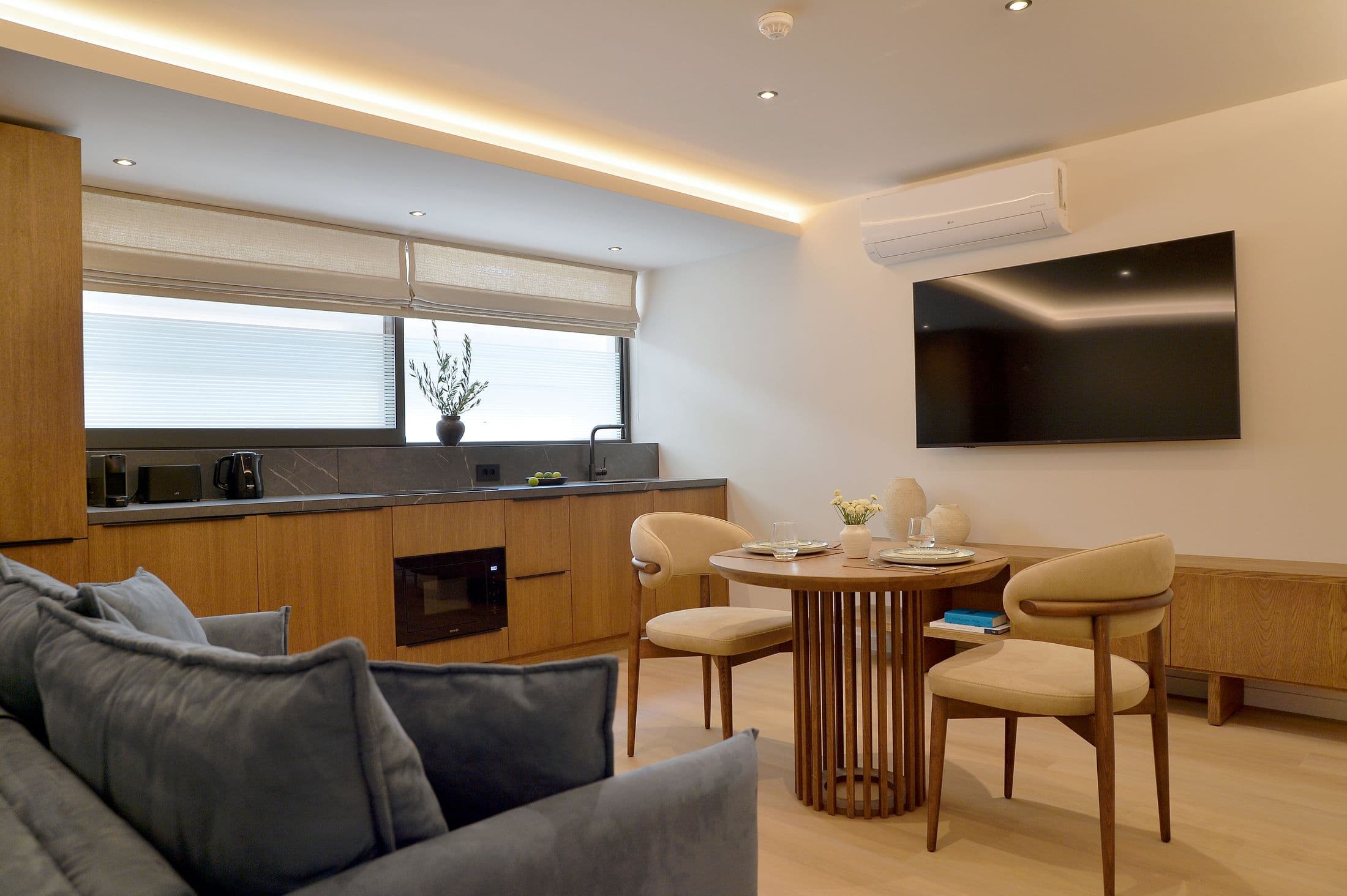 Ground Level Suite